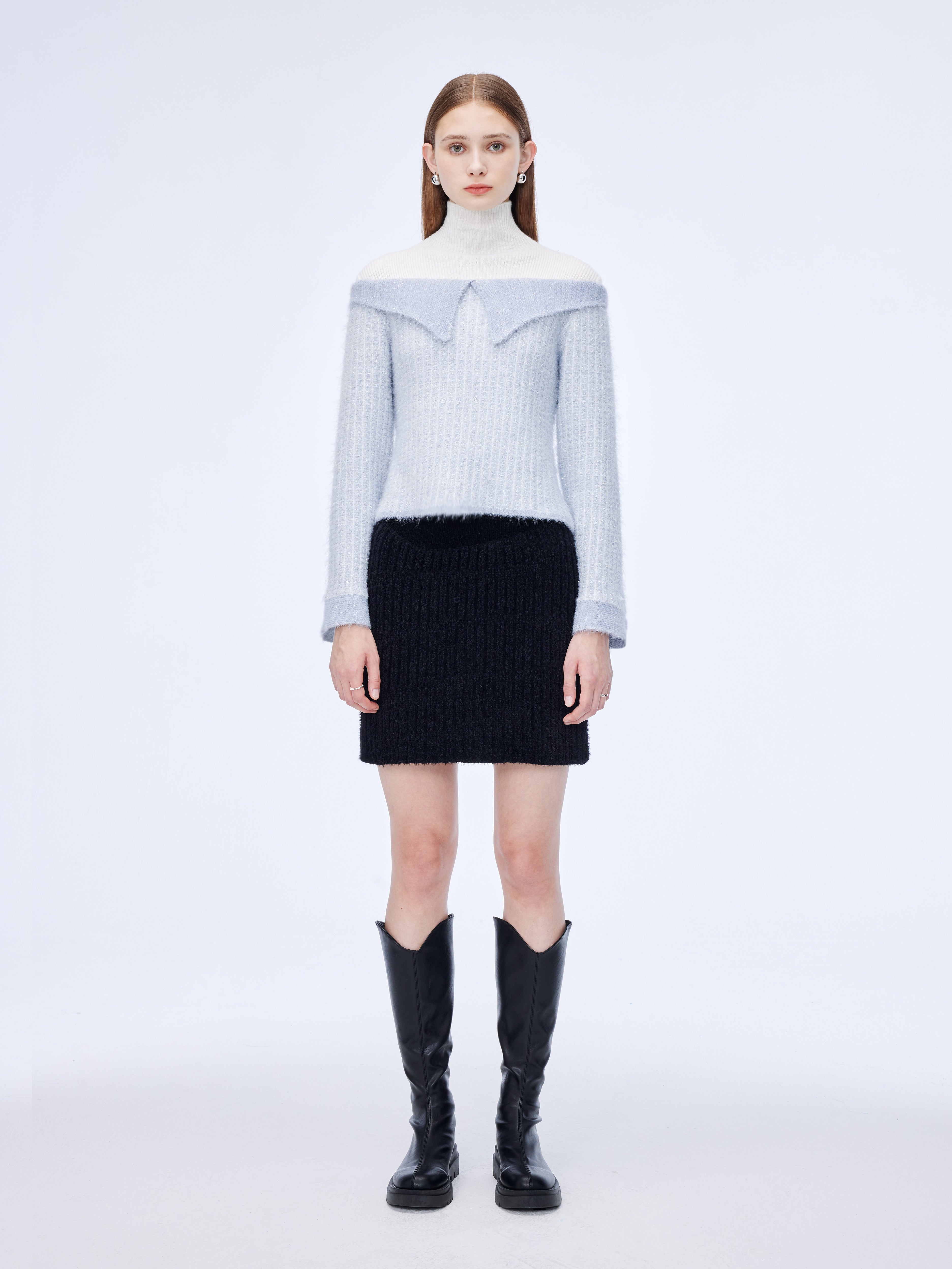 Jersey con cuello alto y patchwork