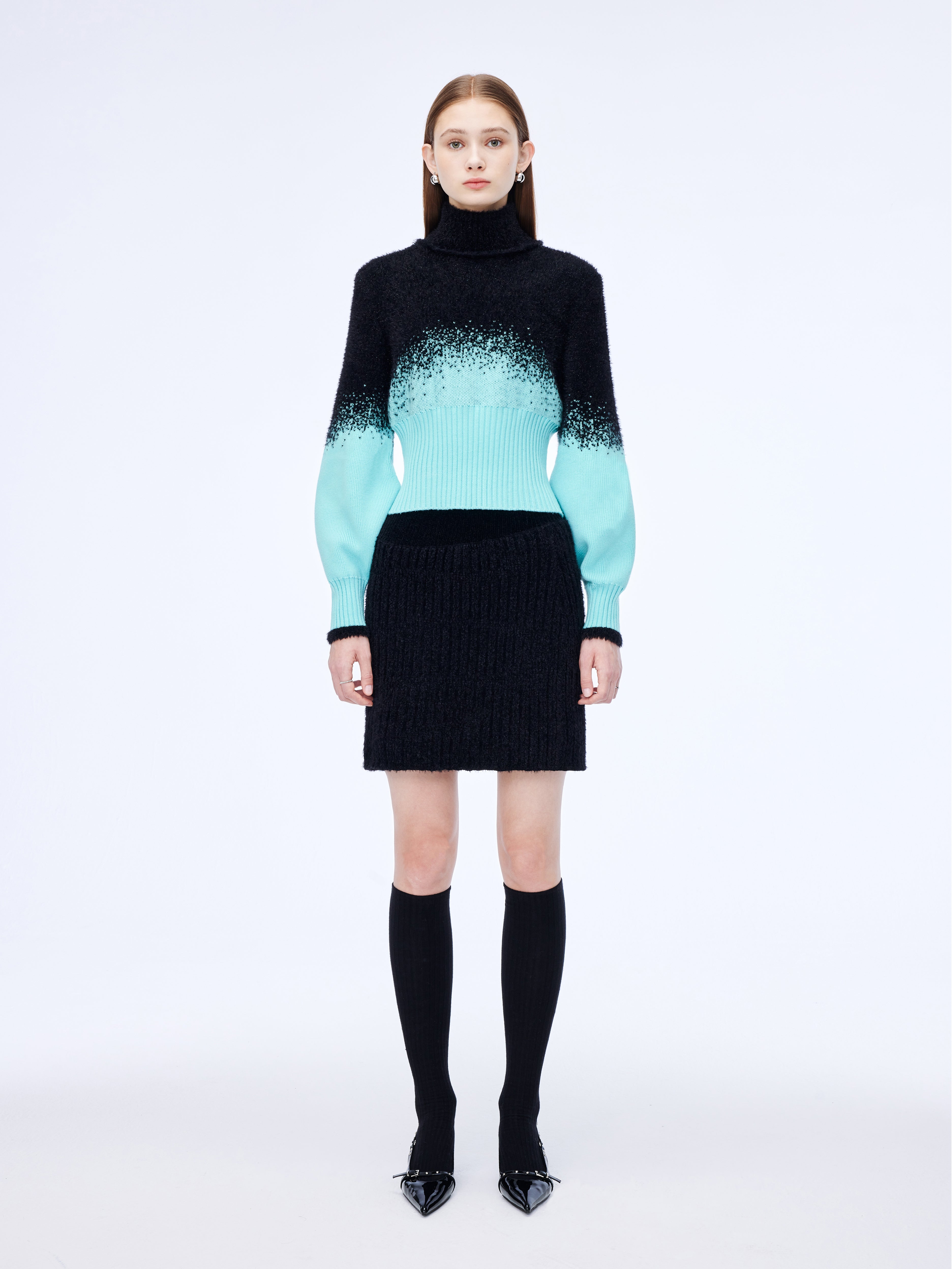 Gradient Detachable-collar Pullover Sweater