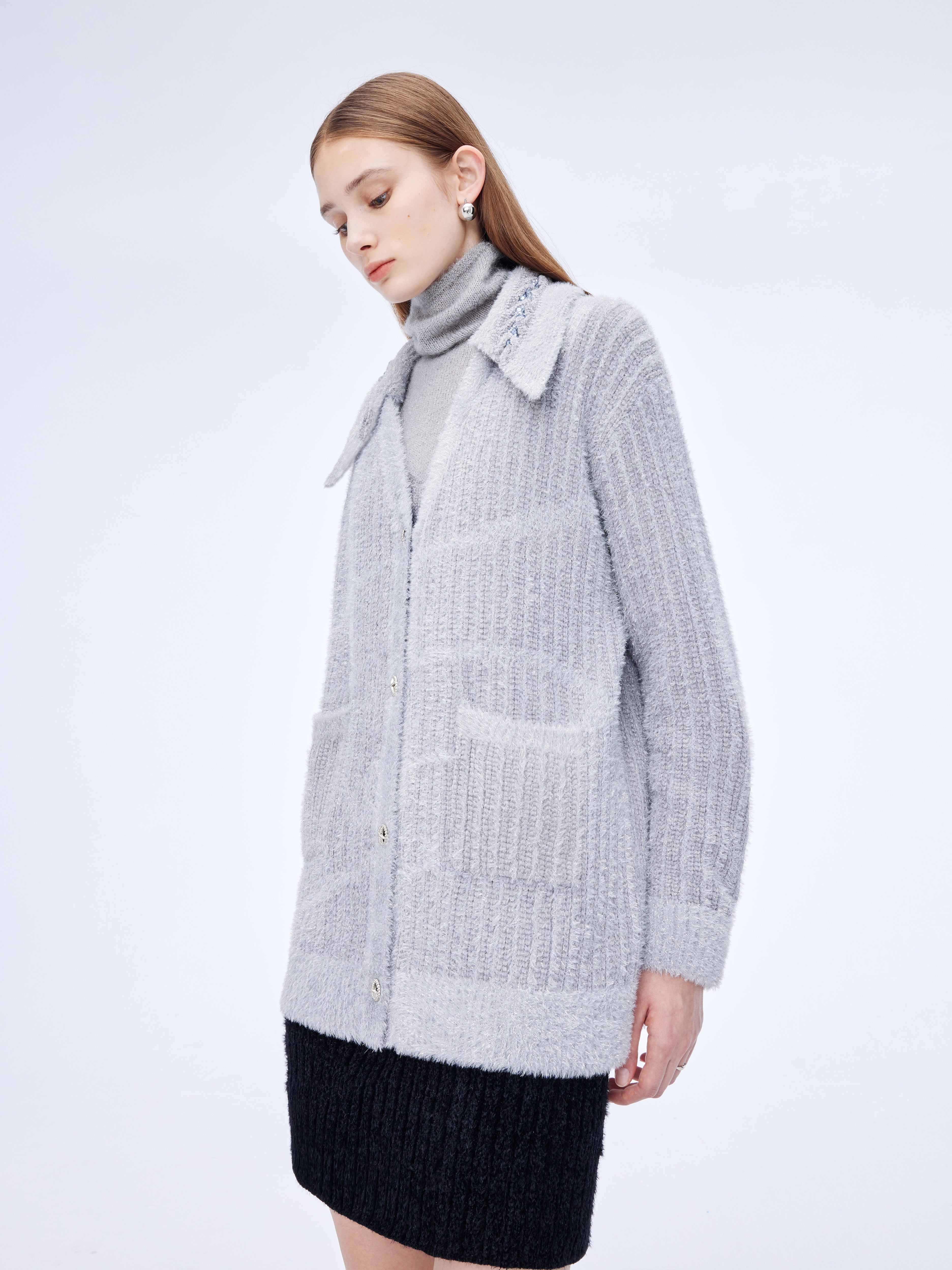 Cárdigan con cuello chal y pedrería