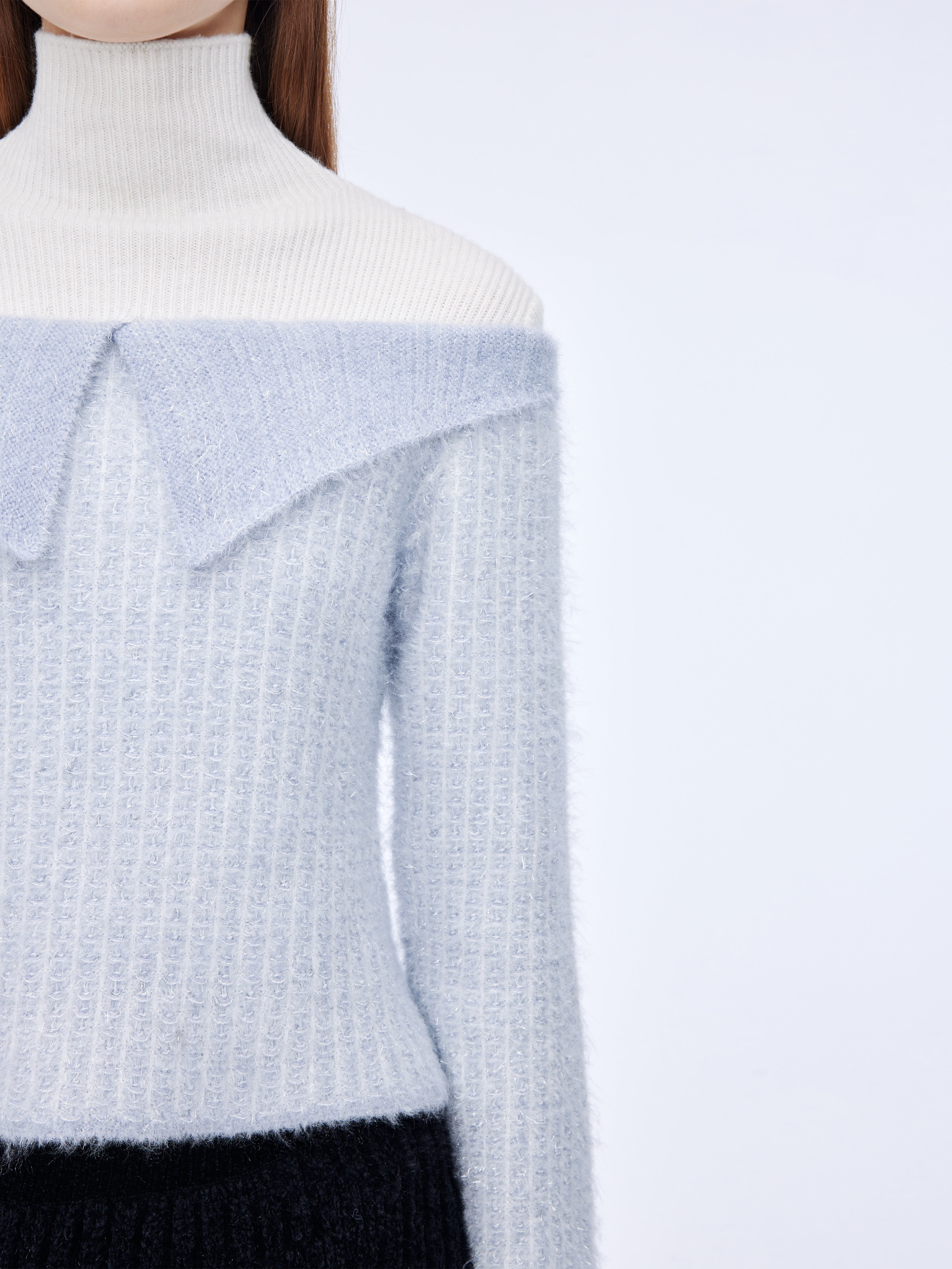 Jersey con cuello alto y patchwork