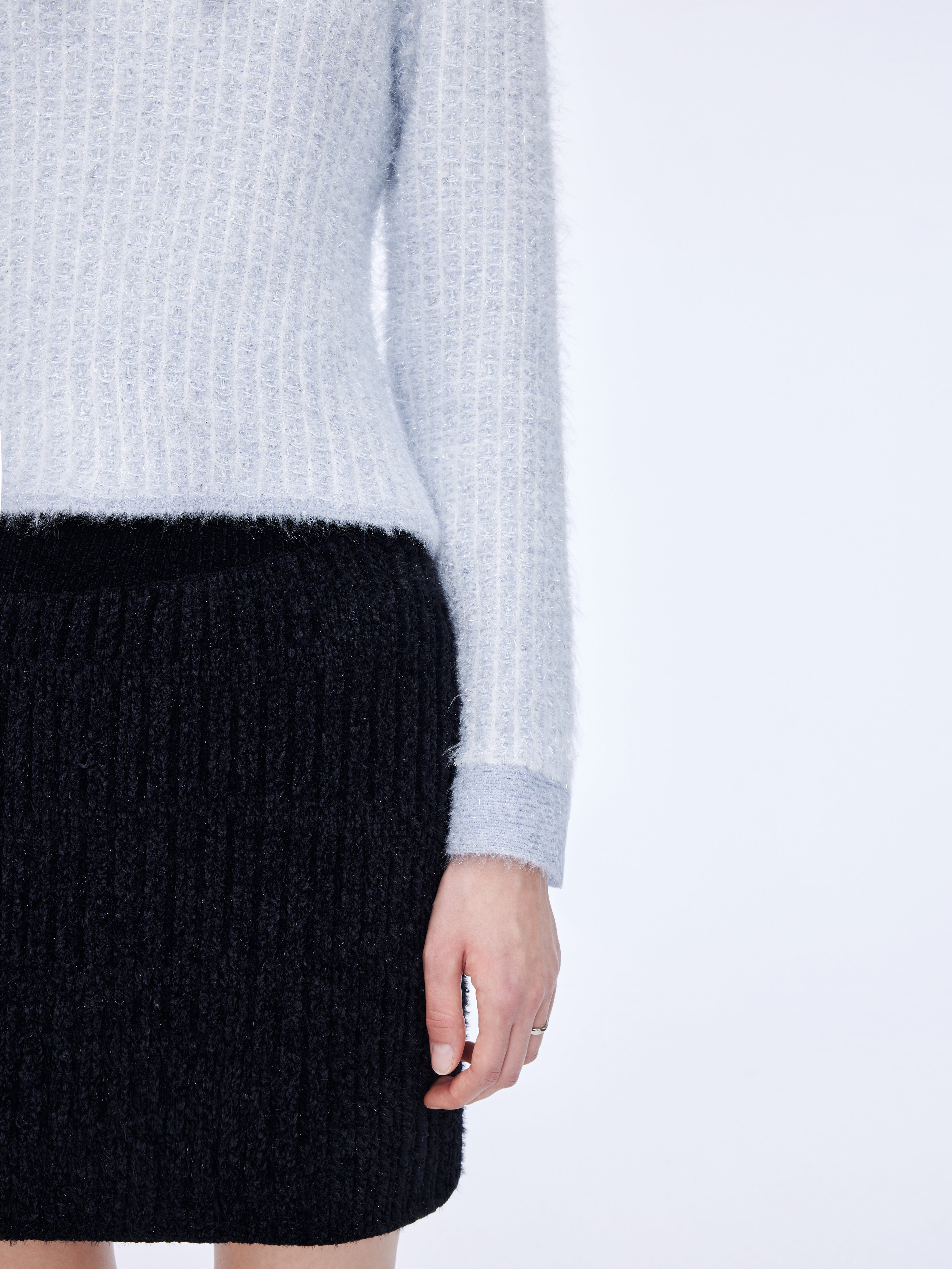 Jersey con cuello alto y patchwork