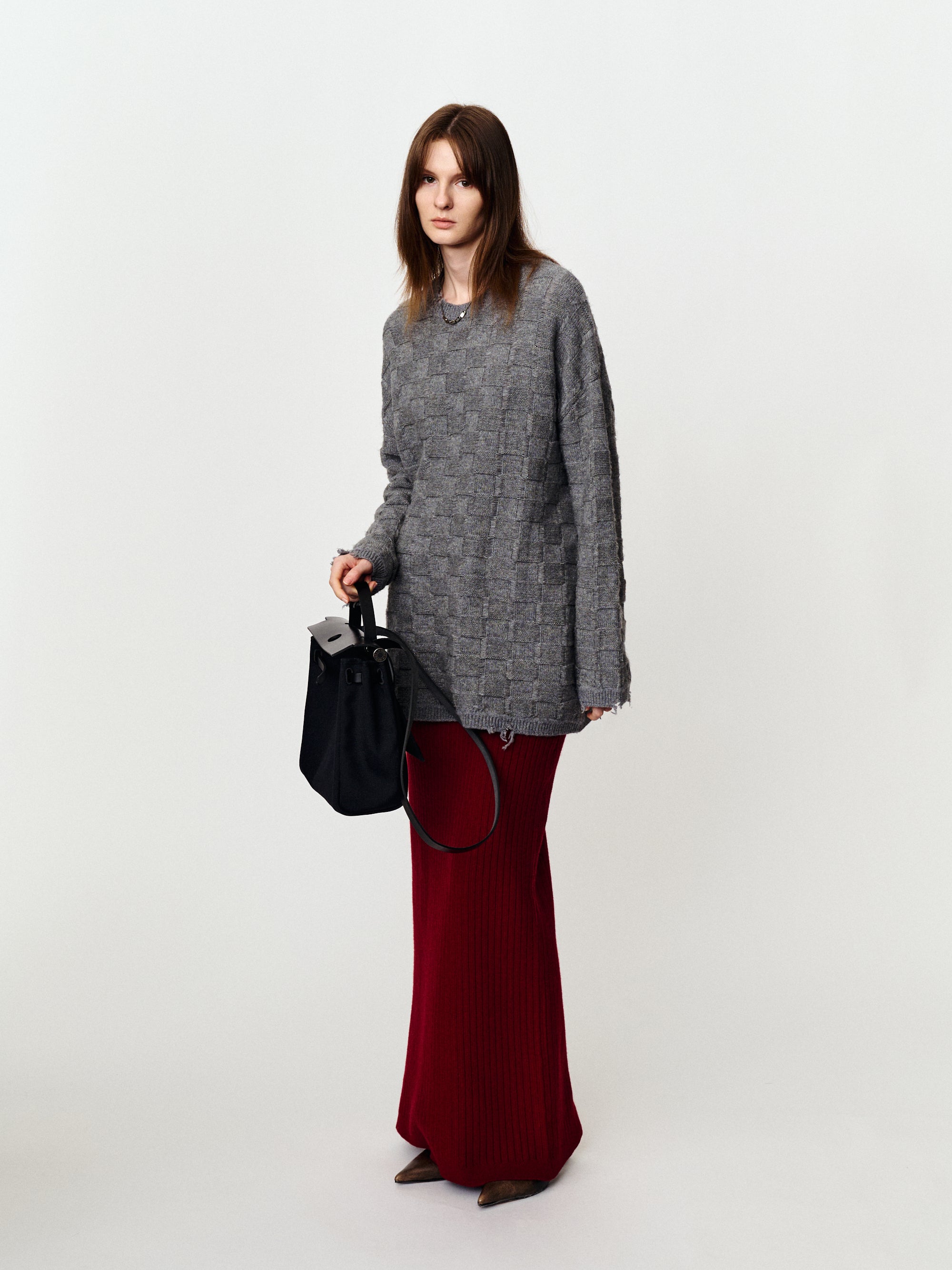 Medium-length wool sweater with geometric texture check pullover