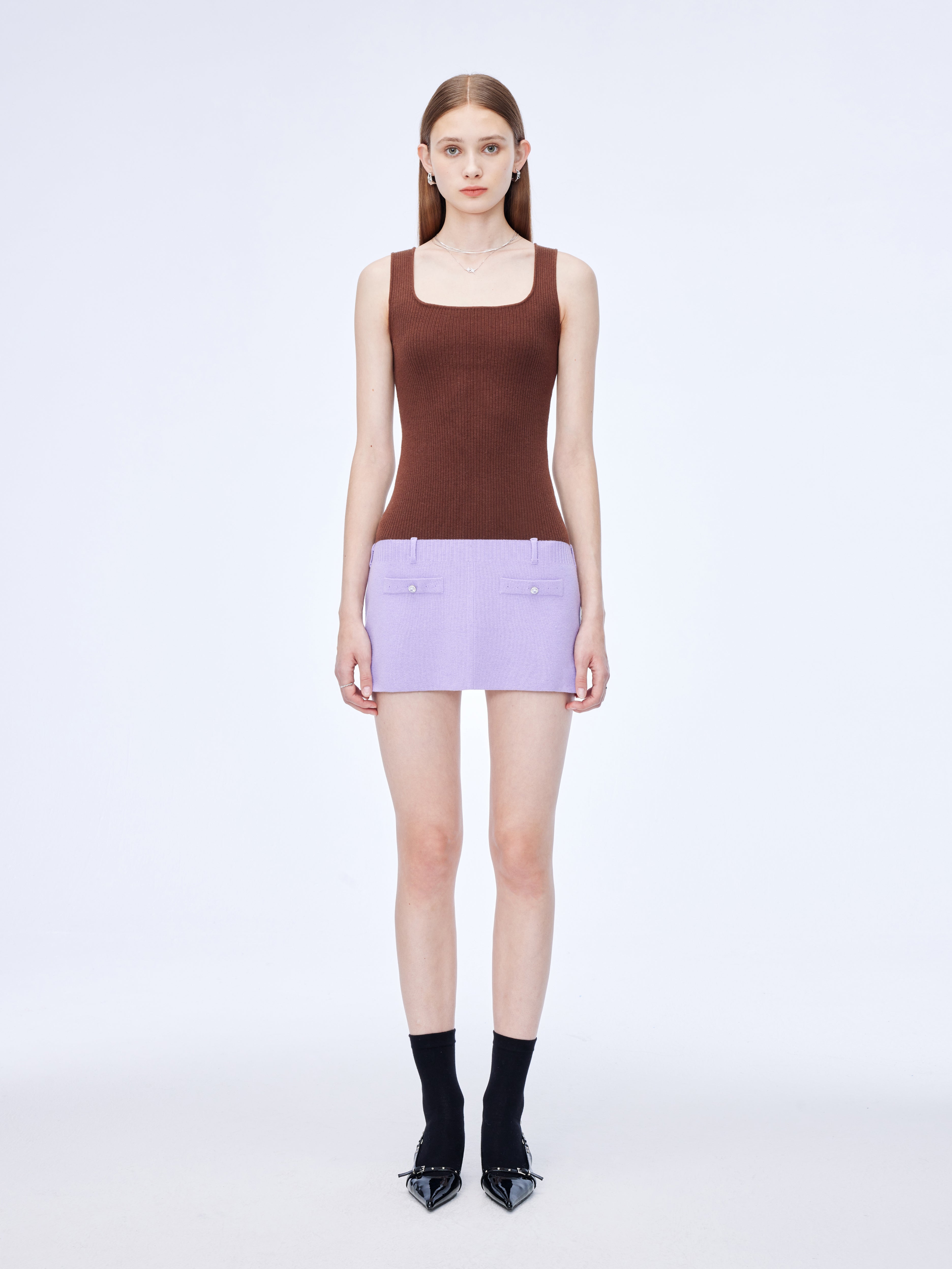 Knitted contrast color minidress