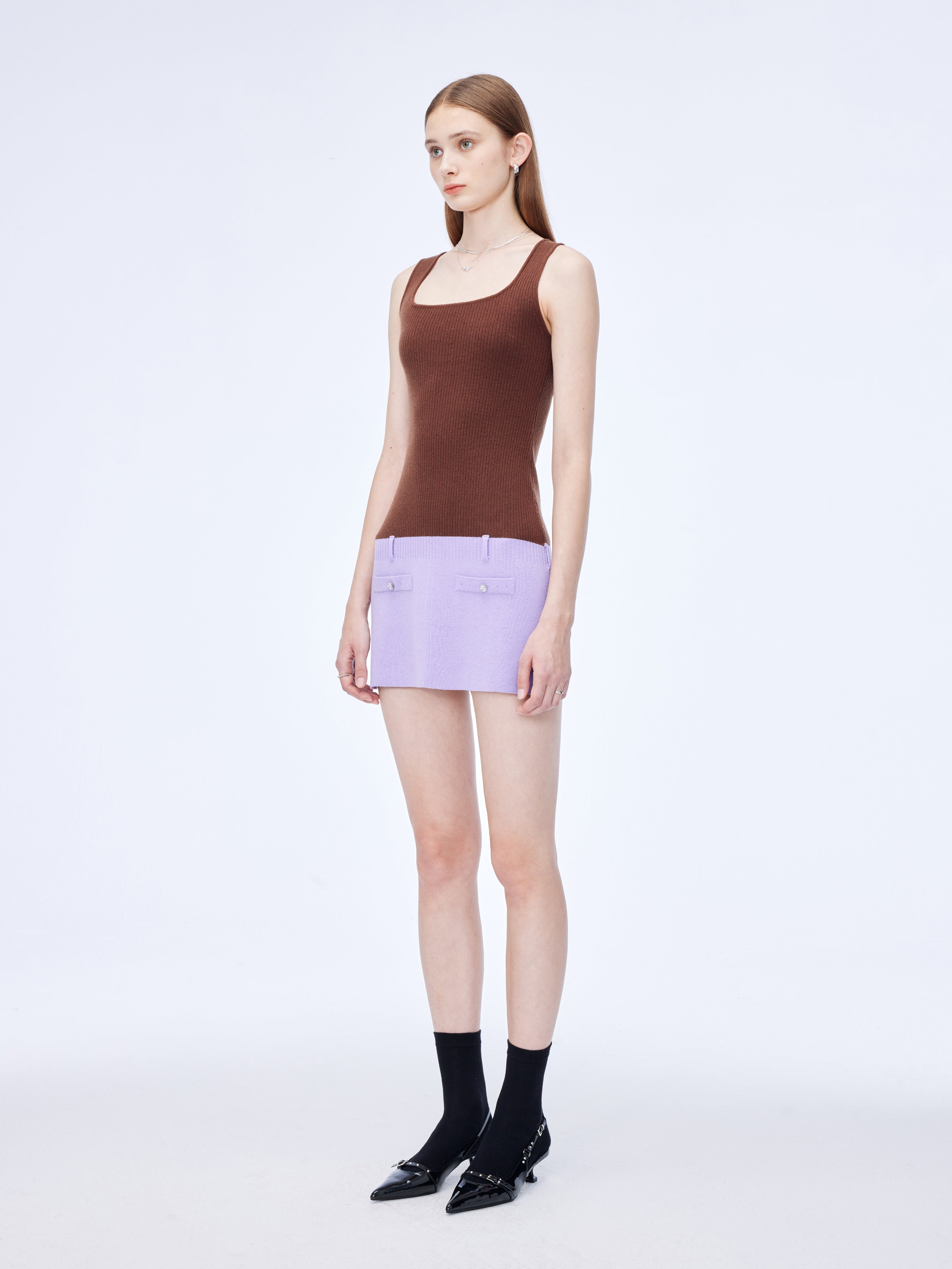 Knitted contrast color minidress