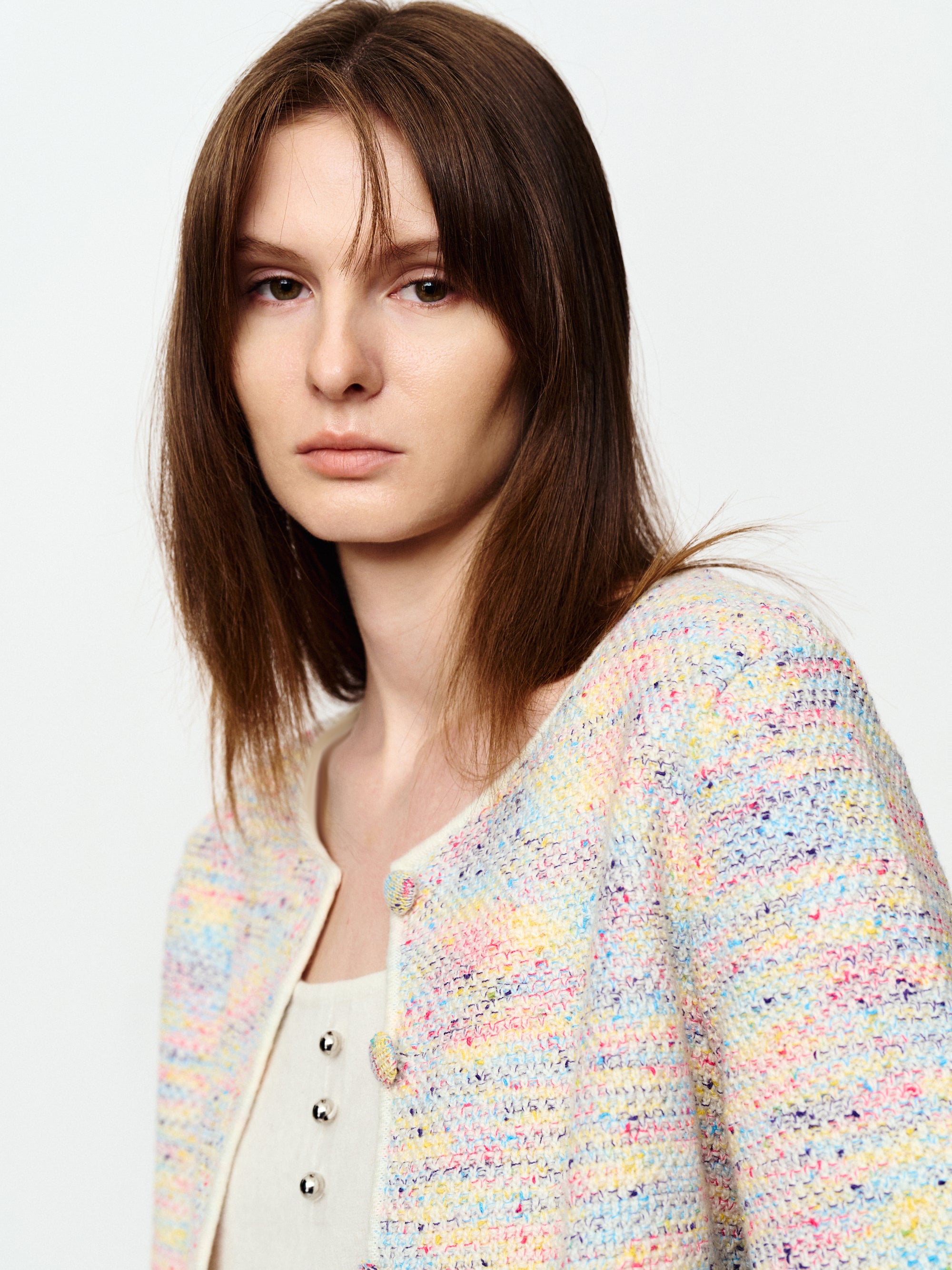 Short knit blazer with colorful dots and fragrance