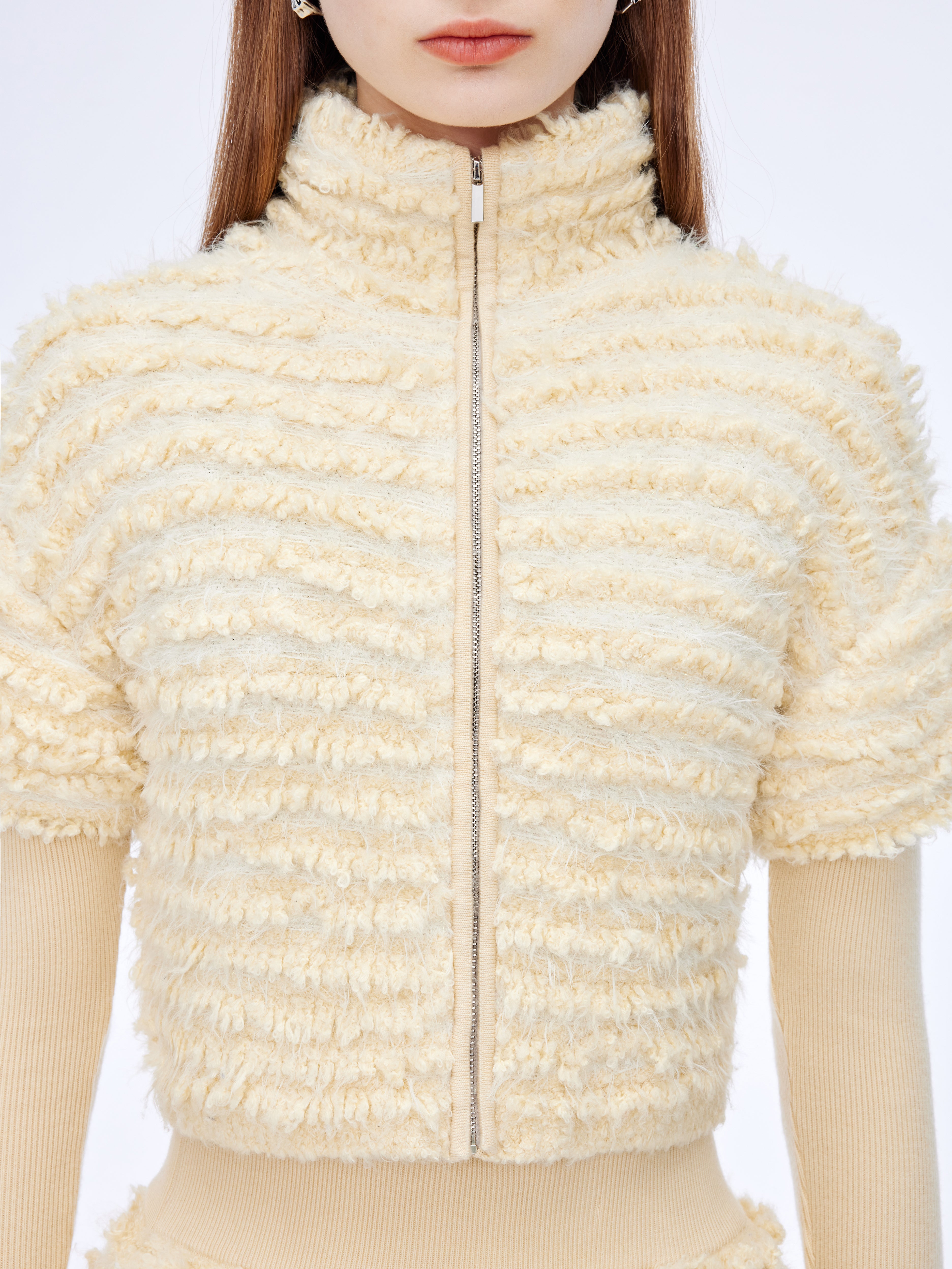 Furry double-sleeved zippered short jacket