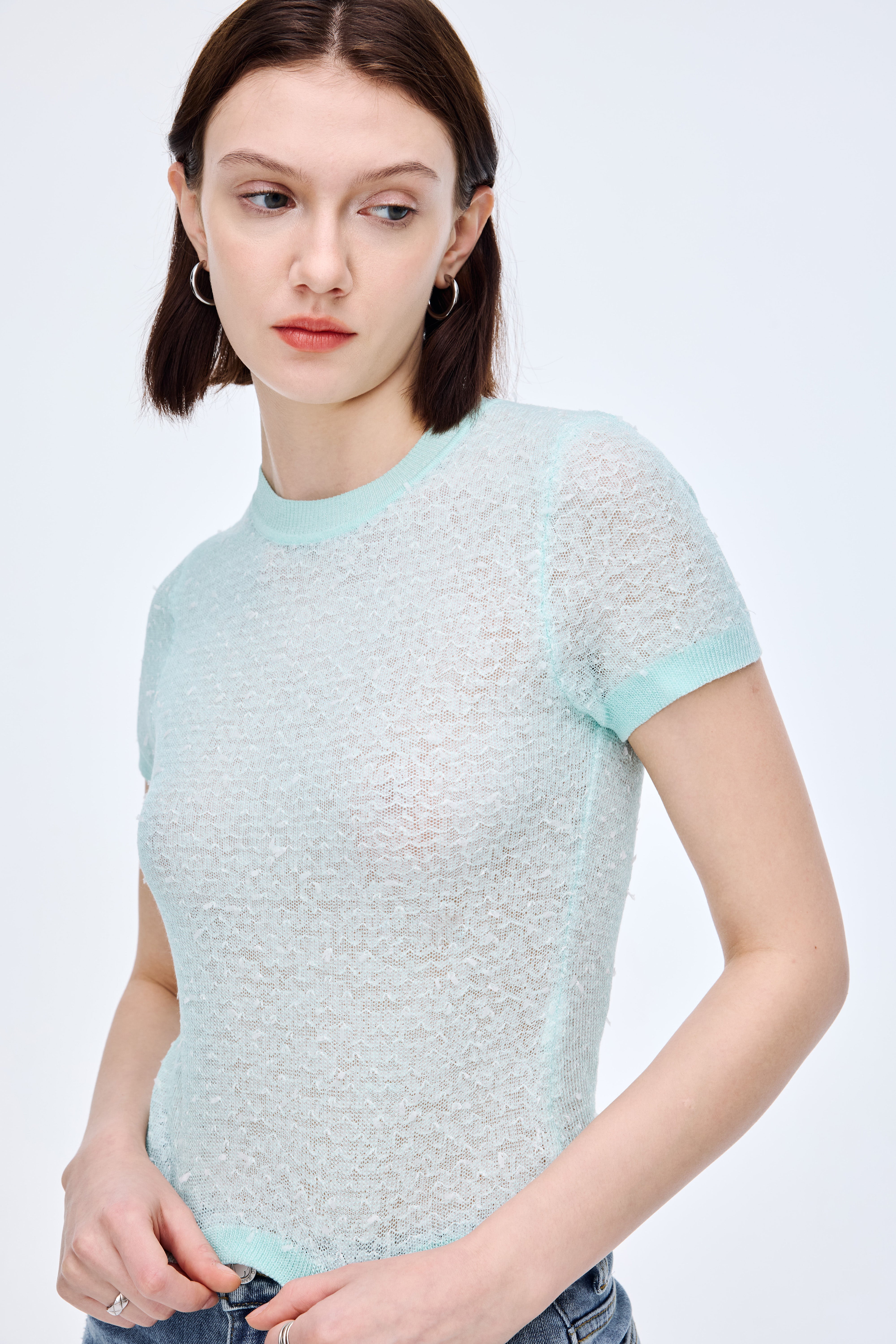 Round-neck floral yarn knit short sleeve